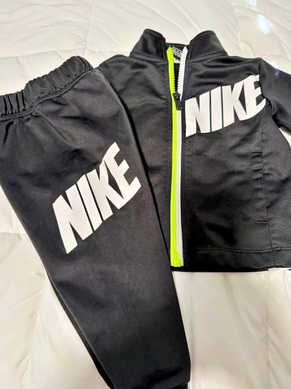 Nike Toddler Boys Big Logo Tricot Track Suit Set Black